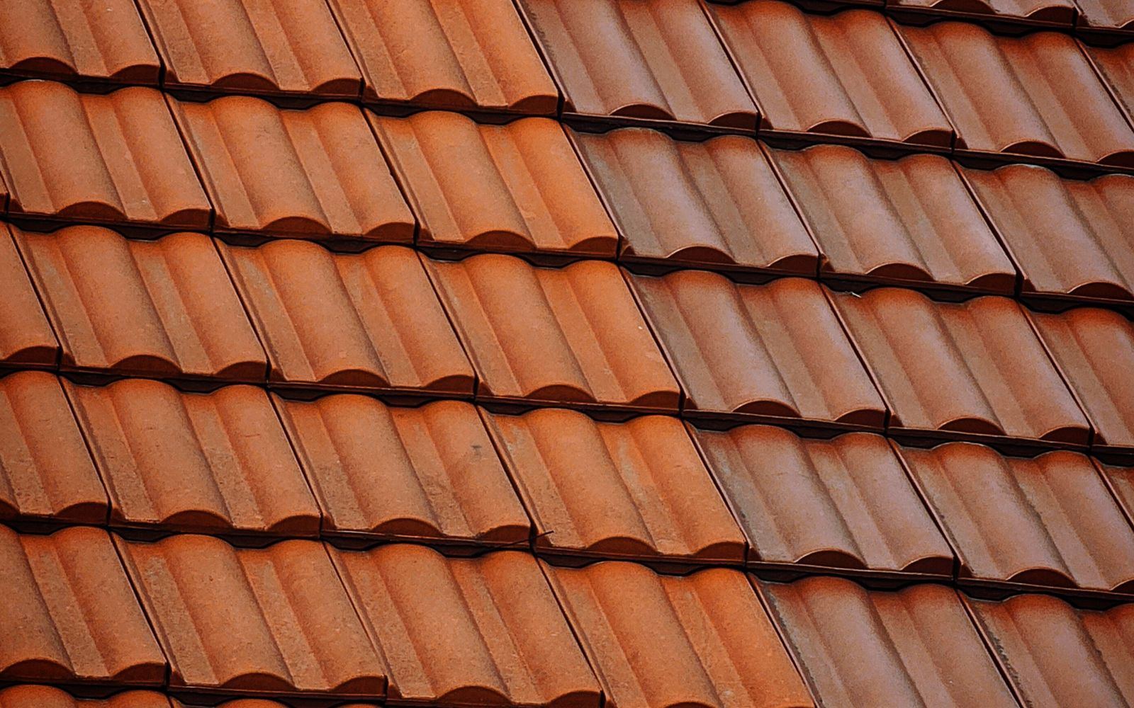 Détail d’une couverture posée par Mk.couverture